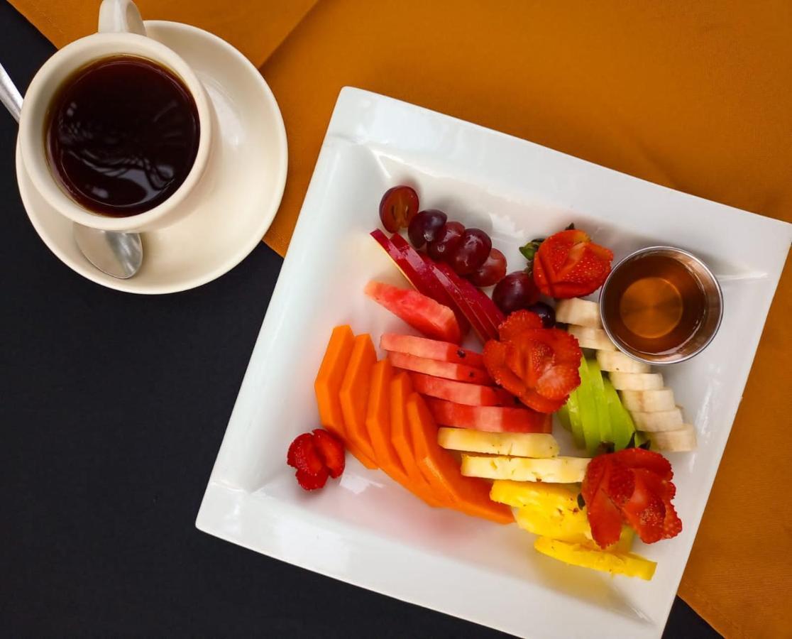 Zafra Hotel เรตาลูเลอ ภายนอก รูปภาพ