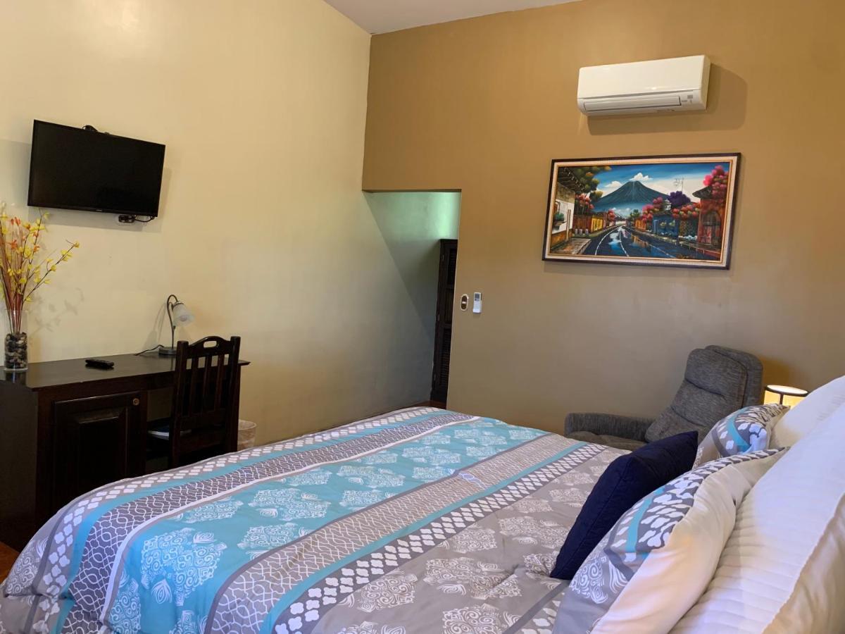 Zafra Hotel เรตาลูเลอ ภายนอก รูปภาพ