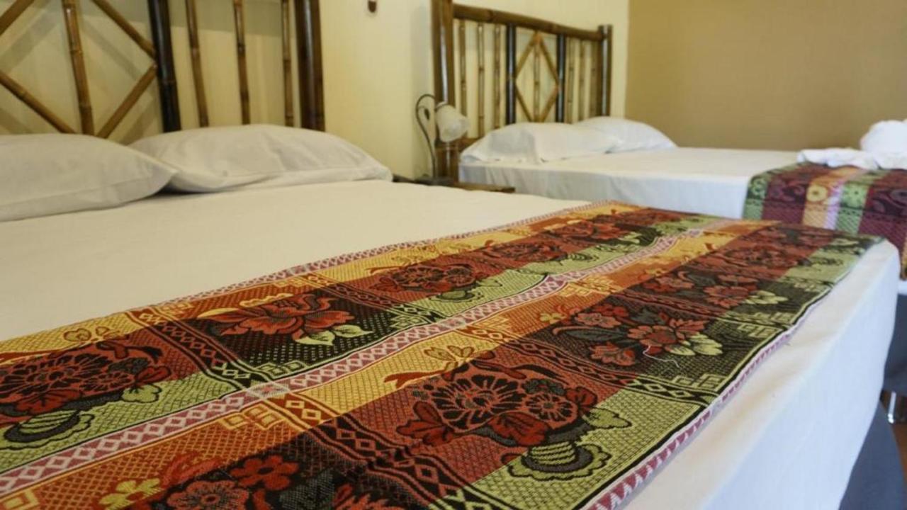 Zafra Hotel เรตาลูเลอ ภายนอก รูปภาพ